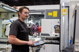 Employee - Struder Precision Grinding